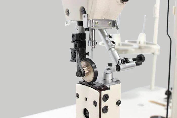 Techsew - 810 PRO-SR Post Bed Roller Foot - Image 5