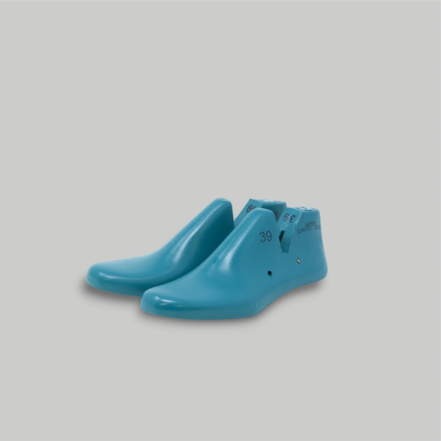 Classic Shoe Last / Women's - Image 6