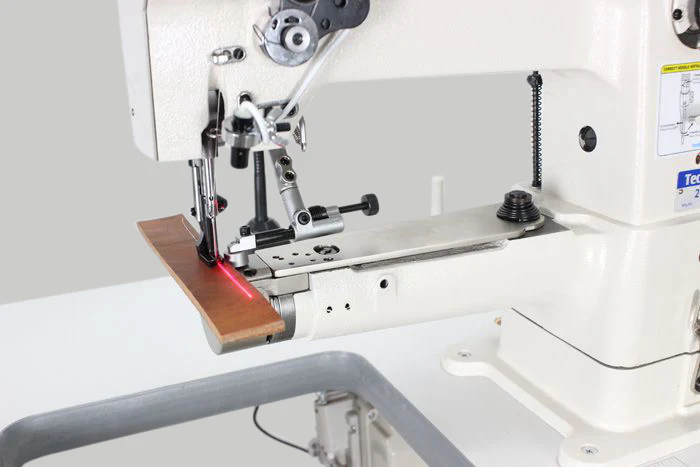 Techsew - 2600 PRO Narrow Cylinder Leather Industrial Sewing Machine - Image 3